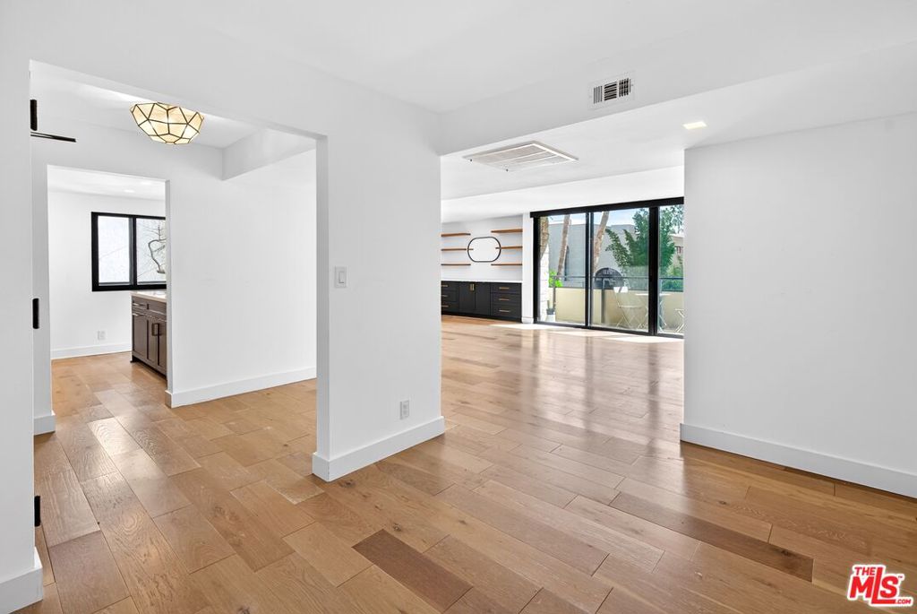 10535 Wilshire Boulevard 411