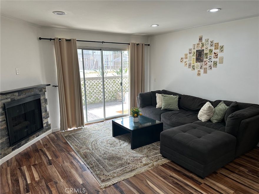 Bright one bedroom unit on the first floor. Featuring a nicely renovated kitchen and bathroom. Open-concept Living and areas. Good-sized patio in a great location near the pool. IN UNIT LAUNDRY, beautiful built-in bed and closet in the bedroom and bench in dining area. Newer flooring. Community amenities including pool and fitness center. Including a 2 car assigned tandem parking and guest parking available. Conveniently located near Woodland Hills, Westfield Topanga/Village , Pierce Collage and the best of the valley.