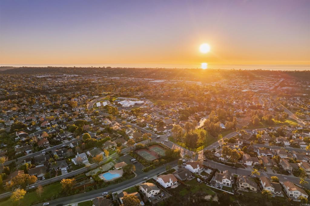 1619 N Willowspring Drive