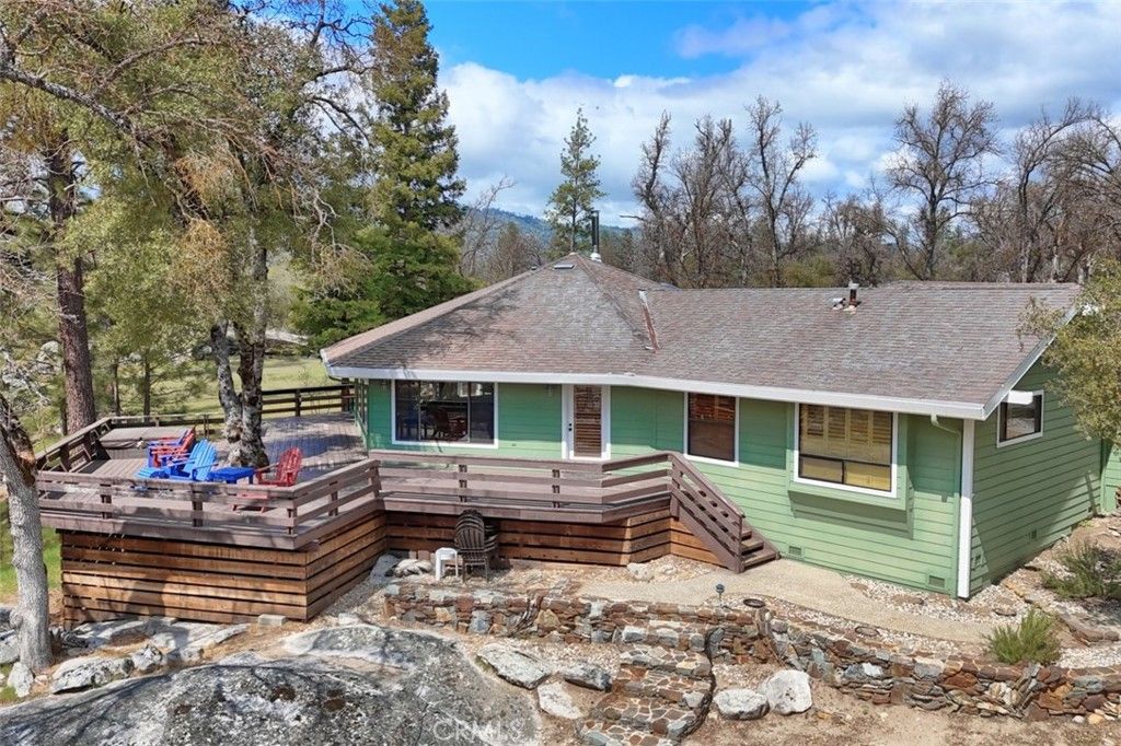 Photo of 40957 Shandee Lane, Ahwahnee, CA 93601 (MLS # FR26069407)