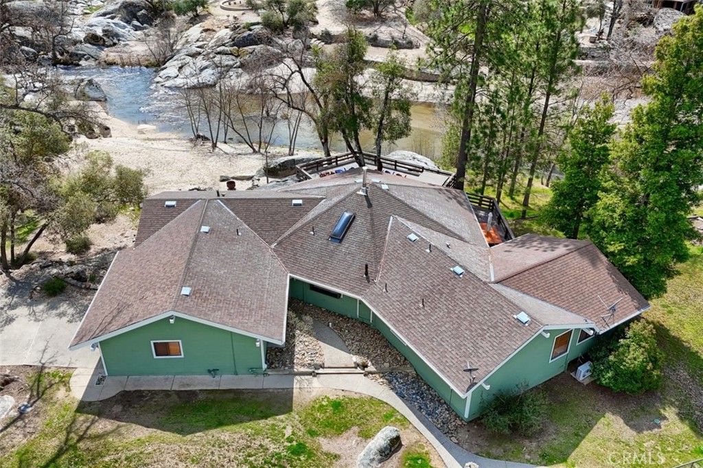 Photo of 40957 Shandee Lane, Ahwahnee, CA 93601 (MLS # FR26069407)