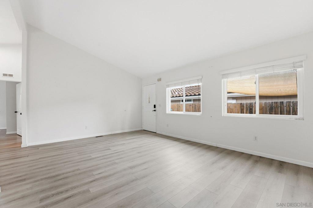 14955 Avenida Venusto 85