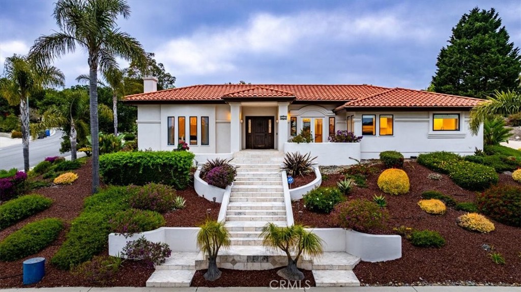 315 Equestrian Way