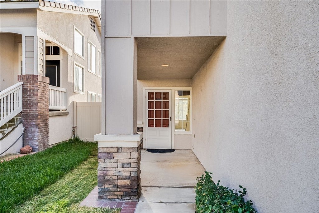 28 Homestead Dr