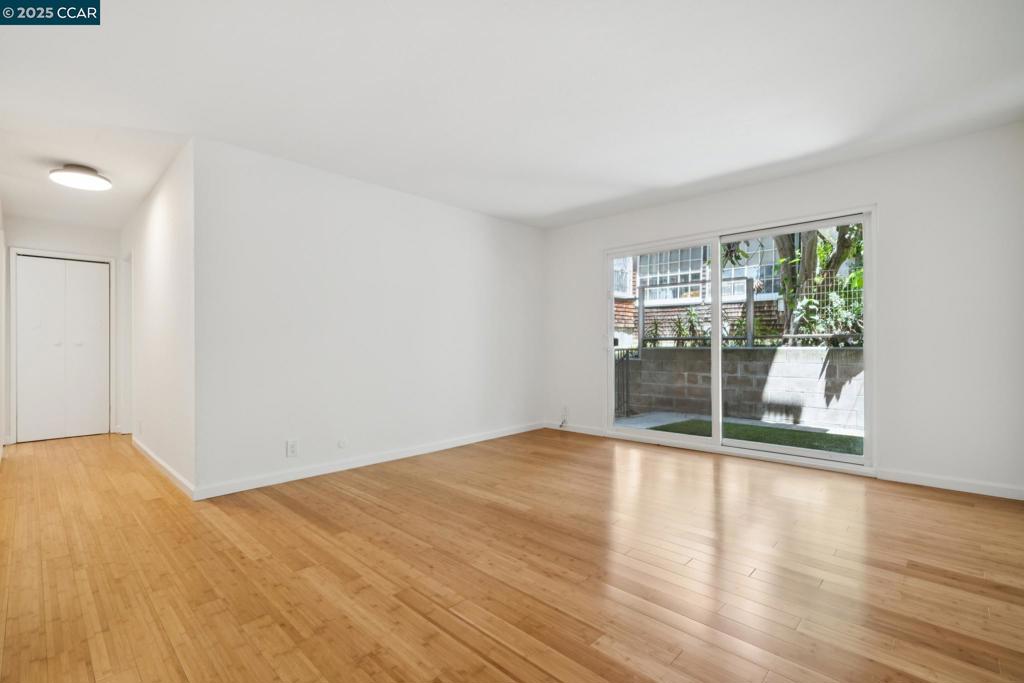 ADAMS POINT - Residential