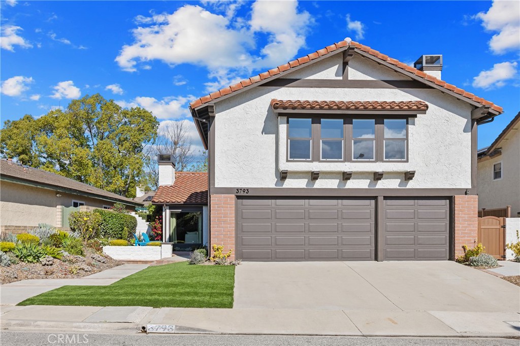 3793 Calle Linda Vista