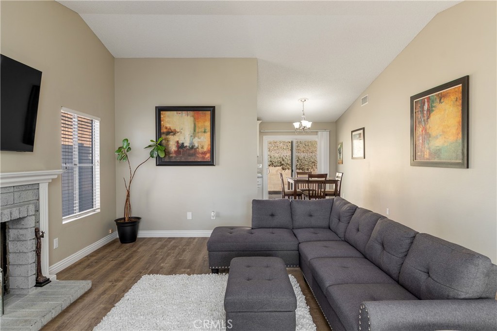 Properties 4 22742 Glendon Drive