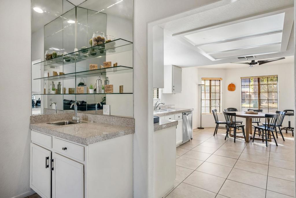 51800 Avenida Ramirez