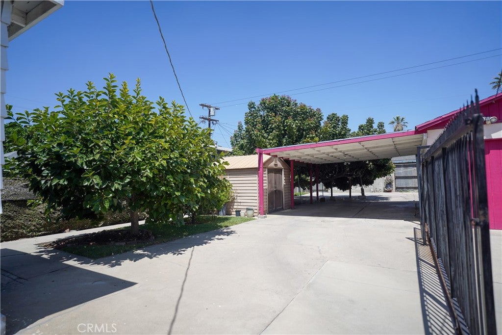 2236 Hancock Street