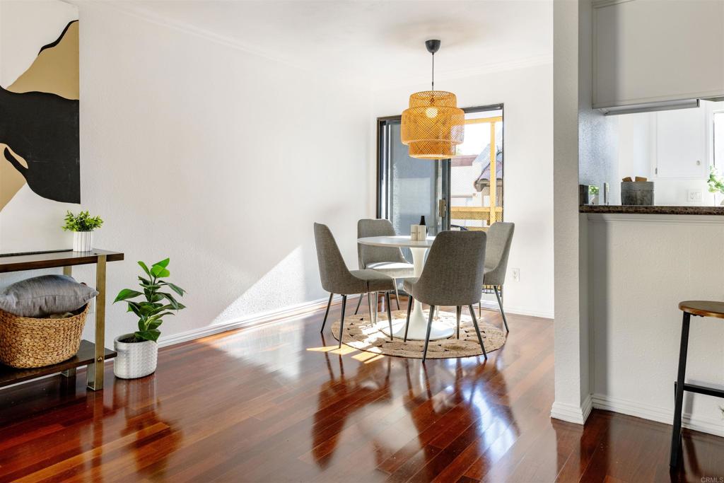 1002 30th Street 206