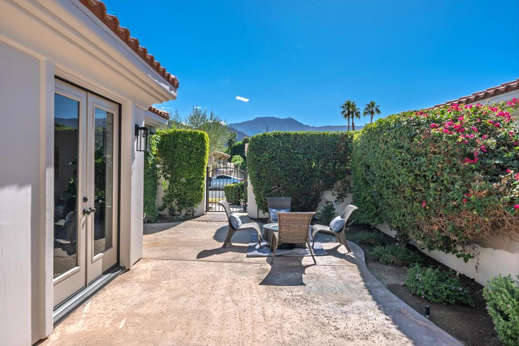 La Quinta Fairways - Residential