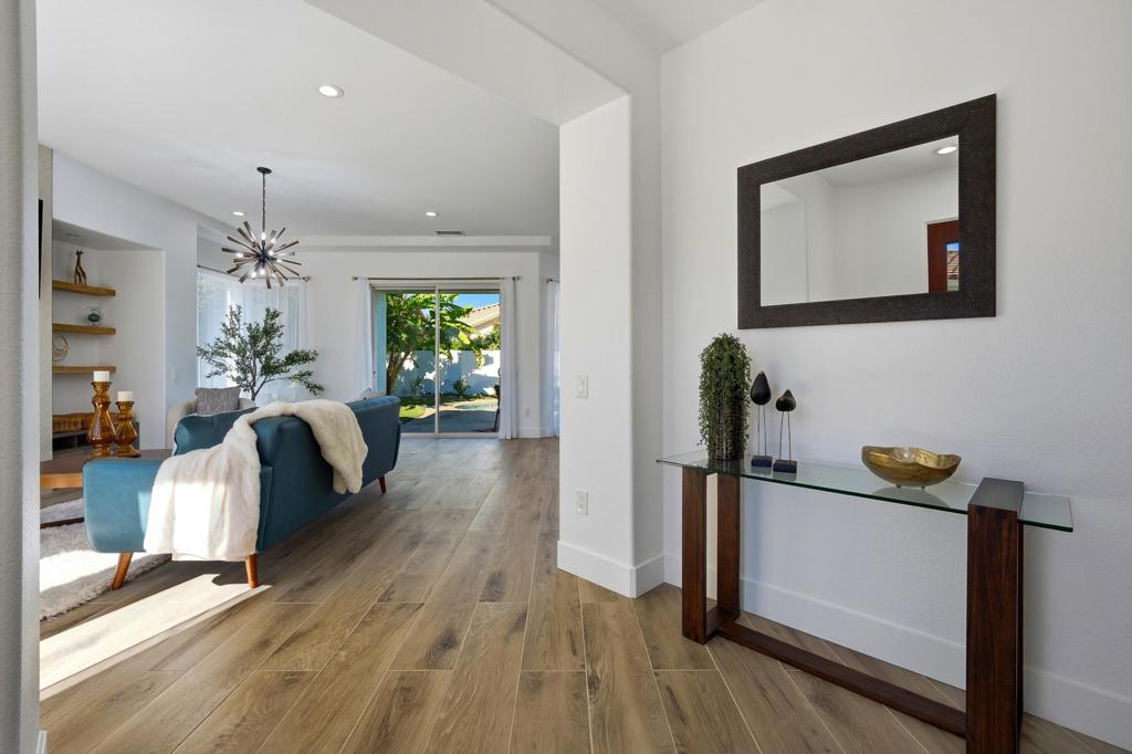 La Quinta Fairways - Residential