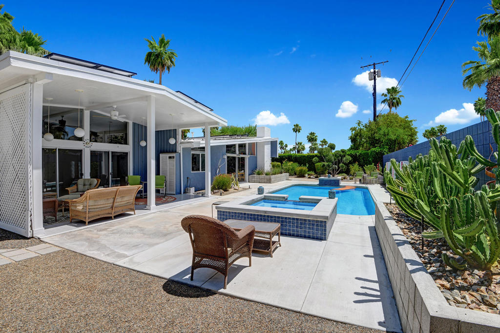 Twin Palms - Residential