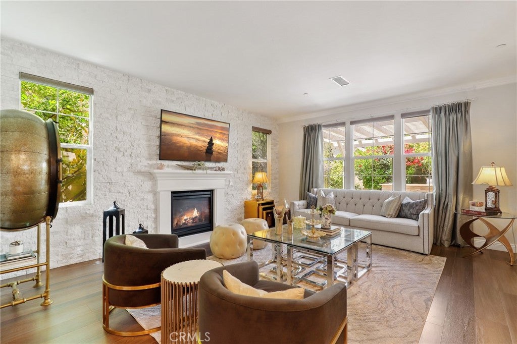 111 Bumblebee, Irvine CA 92618