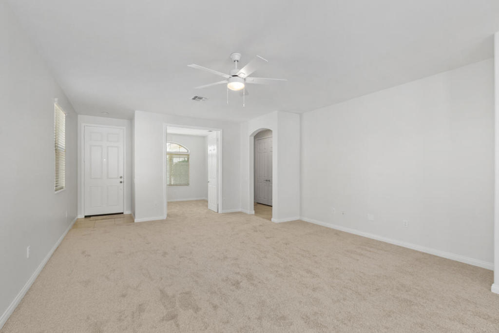 80410 Avenida Linda Vista Vista