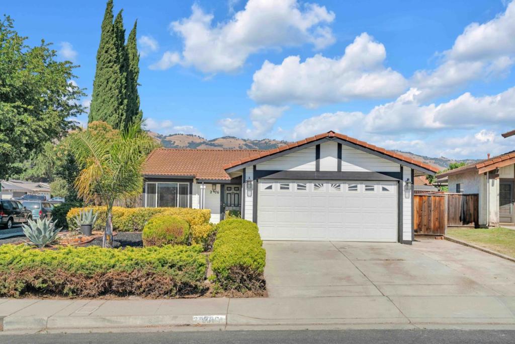 2876 White Acres Drive, San Jose CA 95148