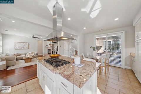 Tiny photo for 884 Bandol Way WAY, San Ramon, CA 94582 (MLS # 41150994)