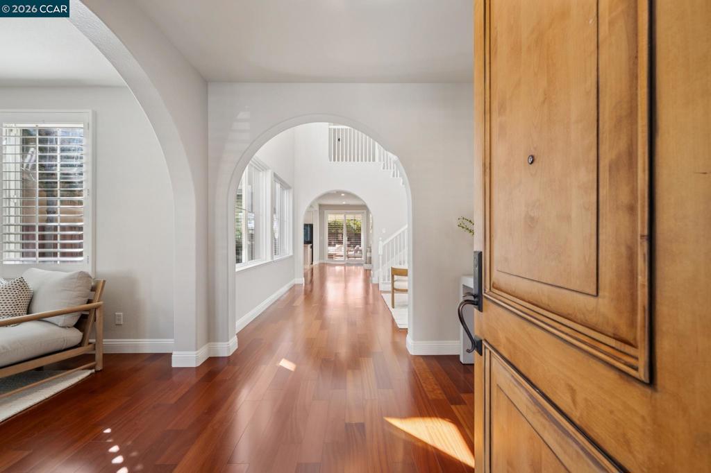 884 Bandol Way
