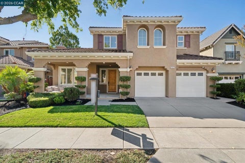 Photo of 884 Bandol Way WAY, San Ramon, CA 94582 (MLS # 41150994)