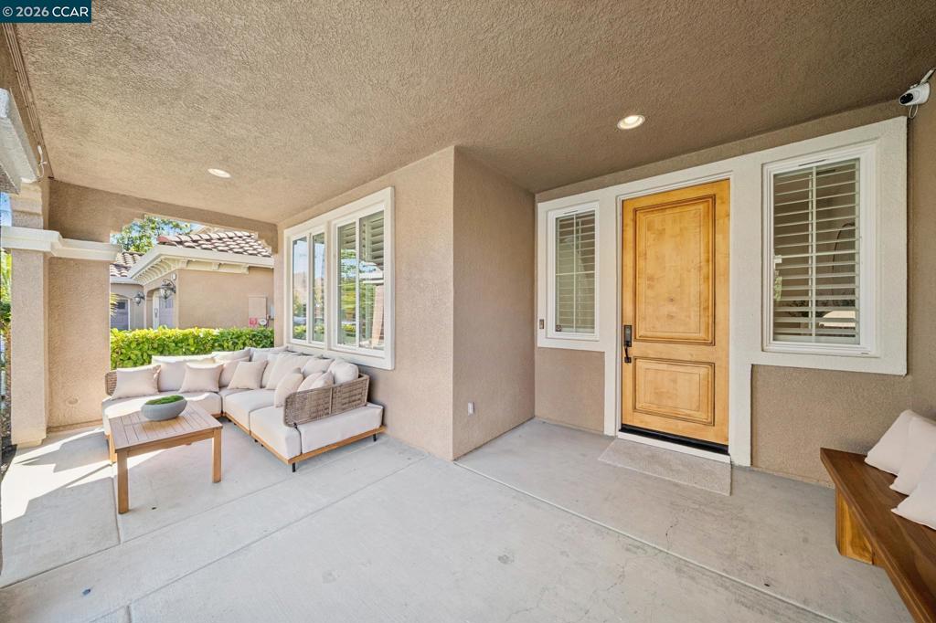 884 Bandol Way