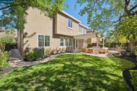 Tiny photo for 884 Bandol Way WAY, San Ramon, CA 94582 (MLS # 41150994)
