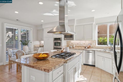 Tiny photo for 884 Bandol Way WAY, San Ramon, CA 94582 (MLS # 41150994)