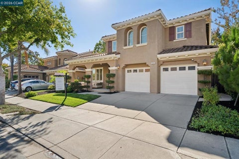 Tiny photo for 884 Bandol Way WAY, San Ramon, CA 94582 (MLS # 41150994)