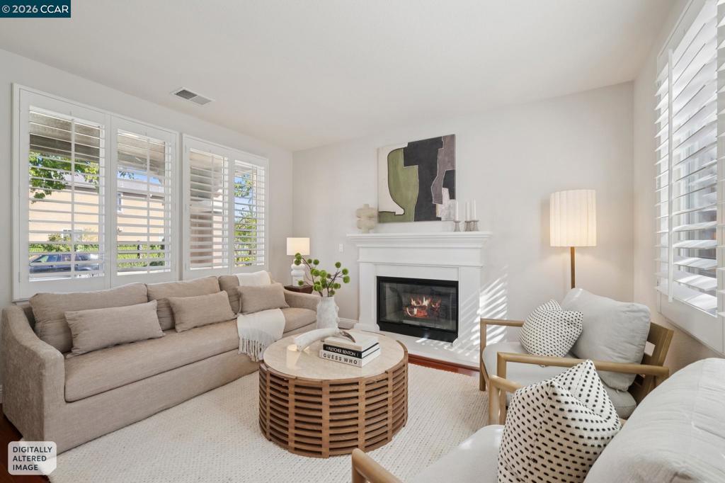 884 Bandol Way