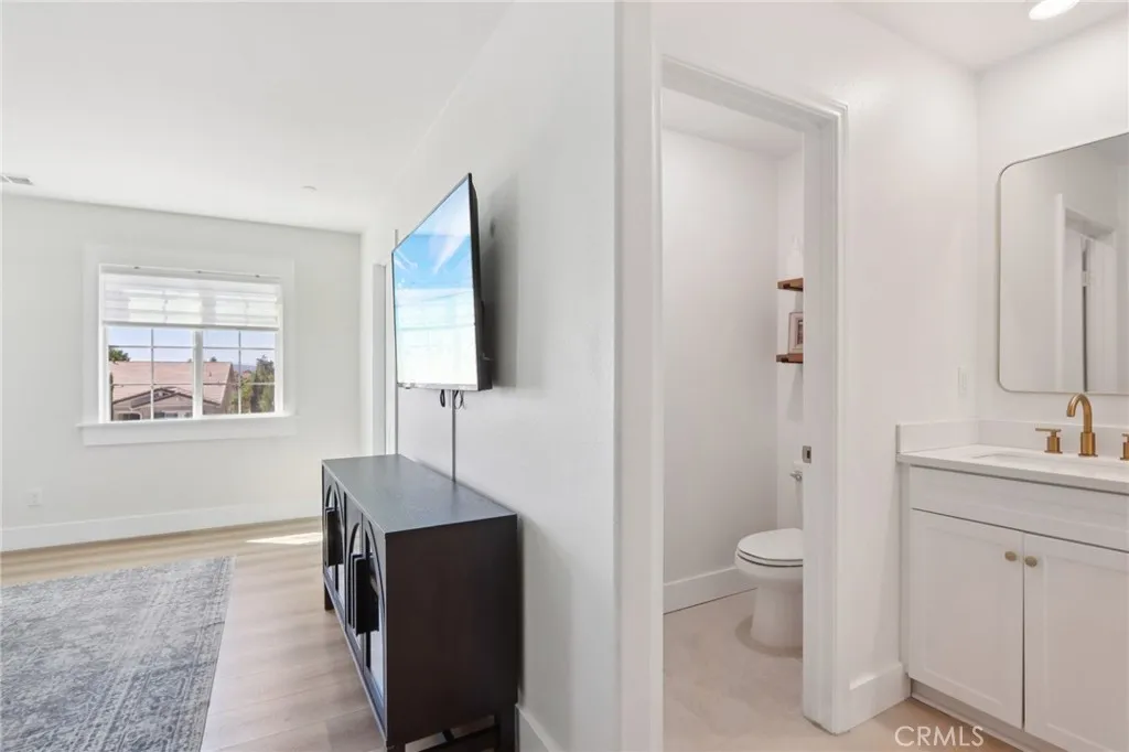 Winchester, California 92596, United States, 3 Bedrooms Bedrooms, ,3 BathroomsBathrooms,Residential,Active,209451