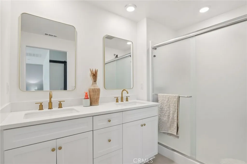 Winchester, California 92596, United States, 3 Bedrooms Bedrooms, ,3 BathroomsBathrooms,Residential,Active,209451