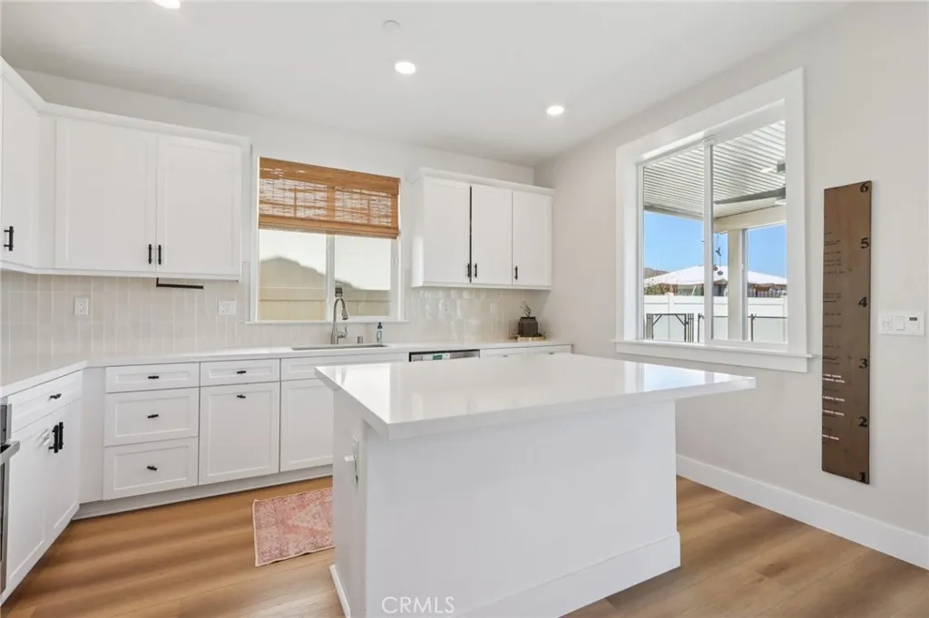 Winchester, California 92596, United States, 3 Bedrooms Bedrooms, ,3 BathroomsBathrooms,Residential,Active,209451