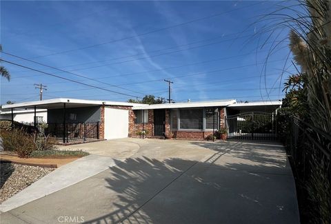 Photo of 17139 E Newburgh Street, Azusa, CA 91702 (MLS # CV25128404)
