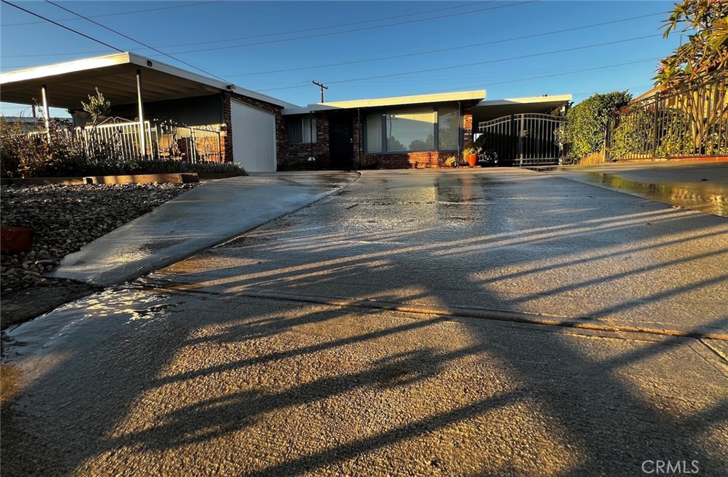 17139 E Newburgh Street