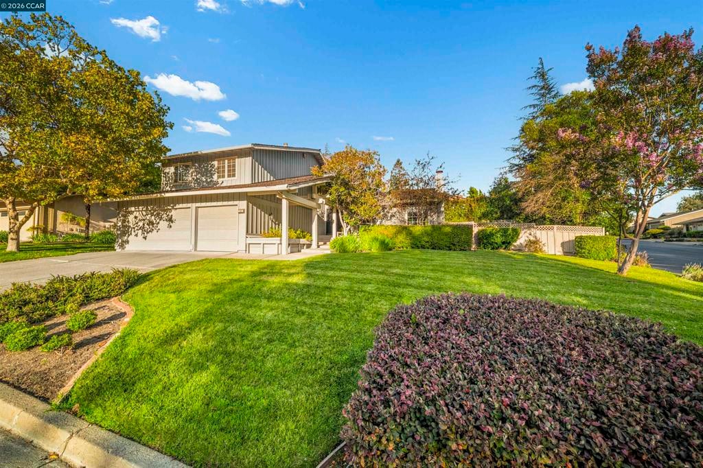 407 La Quinta Ct
