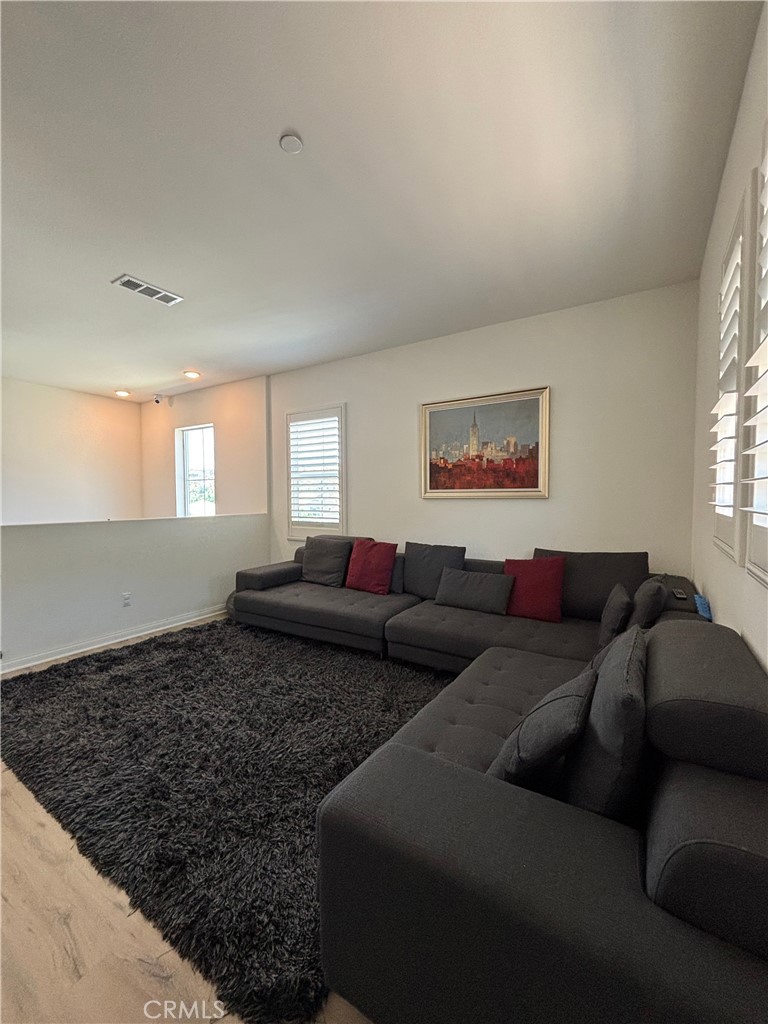 / - Residential Lease