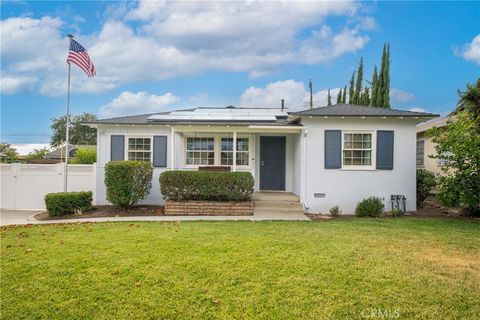 Photo of 2181 Heather Way, Pomona, CA 91767 (MLS # CV26115620)