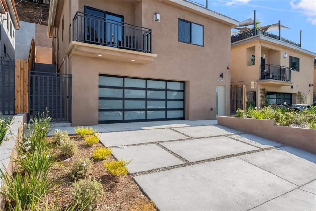 4850 Buchanan