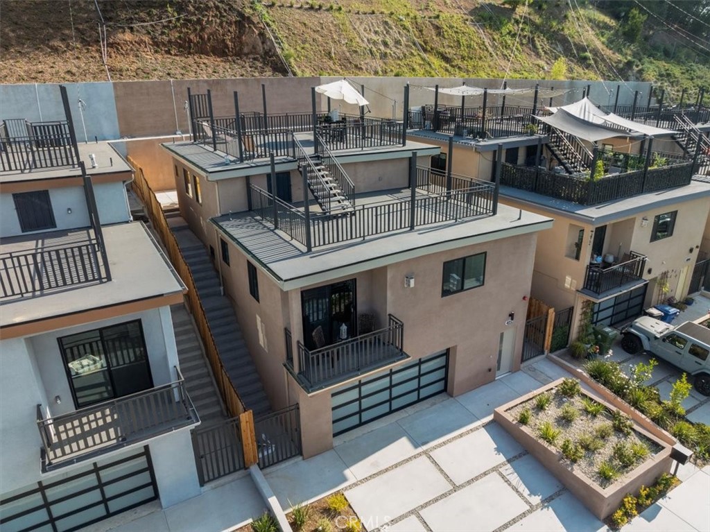4850 Buchanan