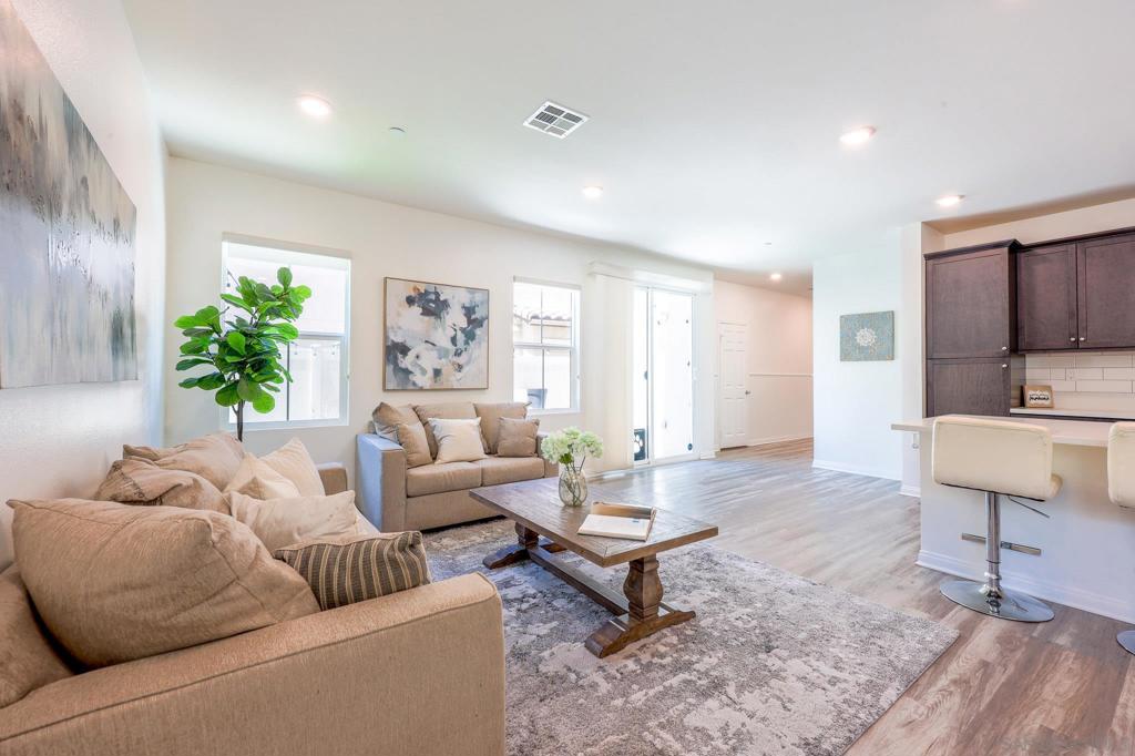 1357 Palo Verde Way
