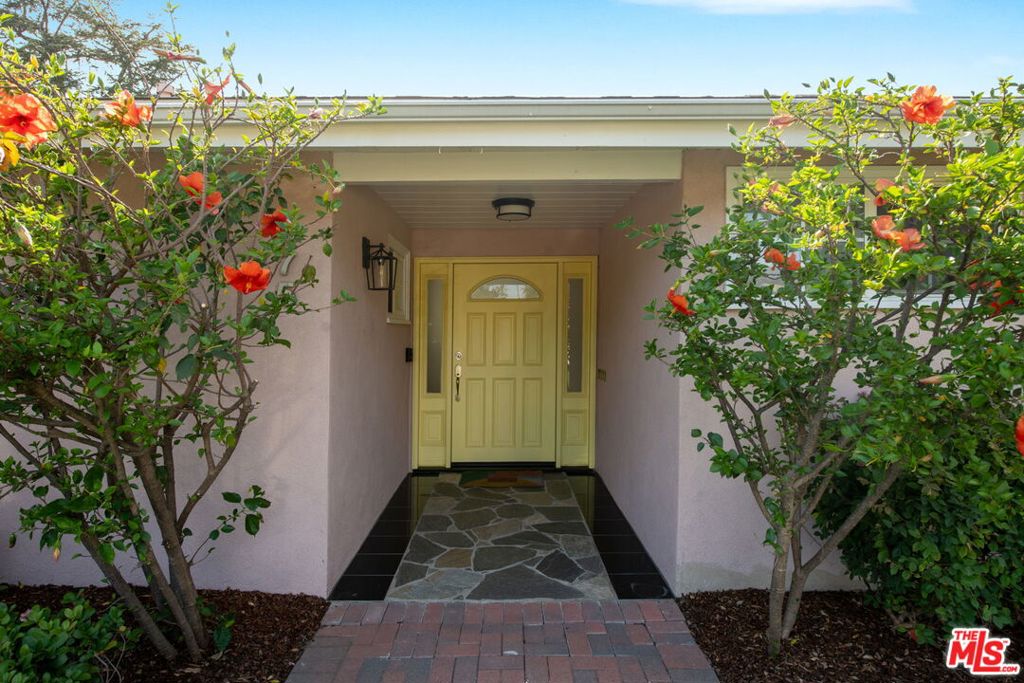 975 Pepperhill Road