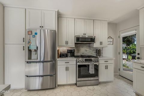 Tiny photo for 3880 Loma Vista Road, Ventura, CA 93003 (MLS # V1-34964)