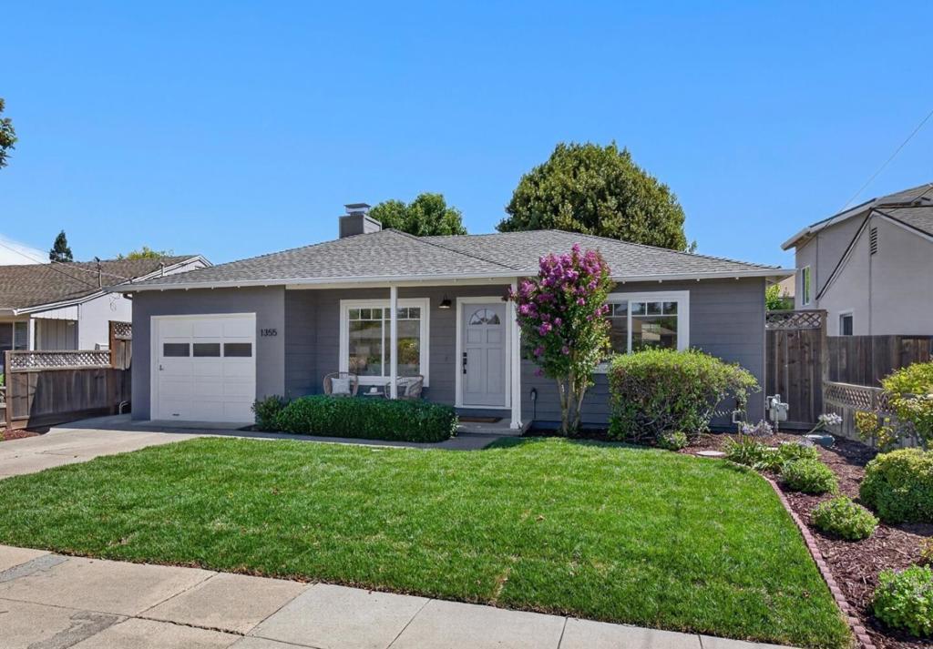 Photo of 1355 Sierra Street, Redwood City, CA 94061 (MLS # ML82055536)