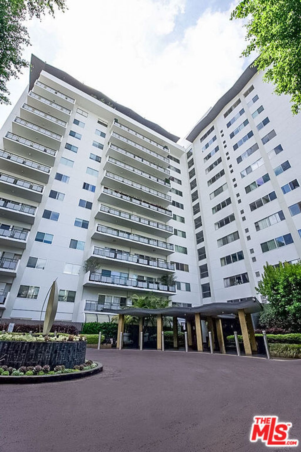 Photo of 1155 N La Cienega Boulevard #509, West Hollywood, CA 90069 (MLS # 25556193)