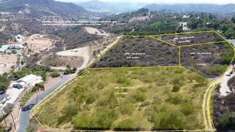 Photo of Mission Ridge Lane 19, Fallbrook, CA 92028 (MLS # NDP2608721)