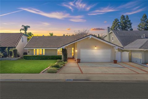 Photo of 21091 Chubasco Ln, Huntington Beach, CA 92646 (MLS # SW26016681)
