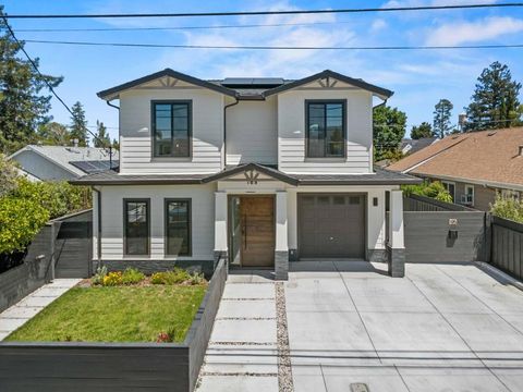 Photo of 189 Sunnyside Avenue, Campbell, CA 95008 (MLS # ML82048020)