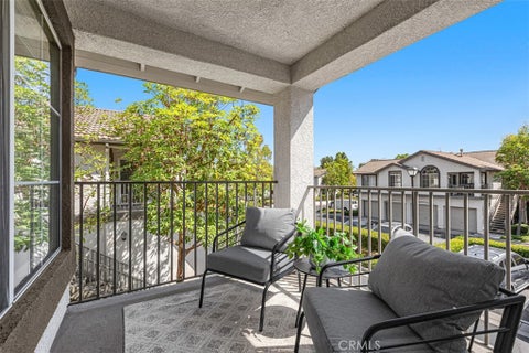Photo of 135 Chaumont CIR, Lake Forest, CA 92610 (MLS # OC26225785)