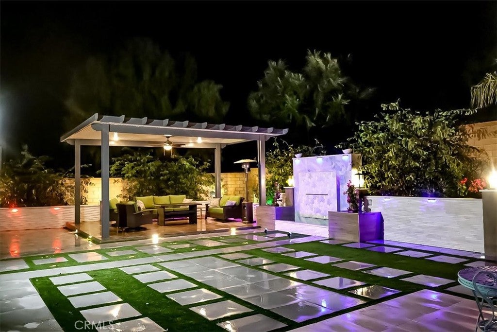8851 Soothing Court