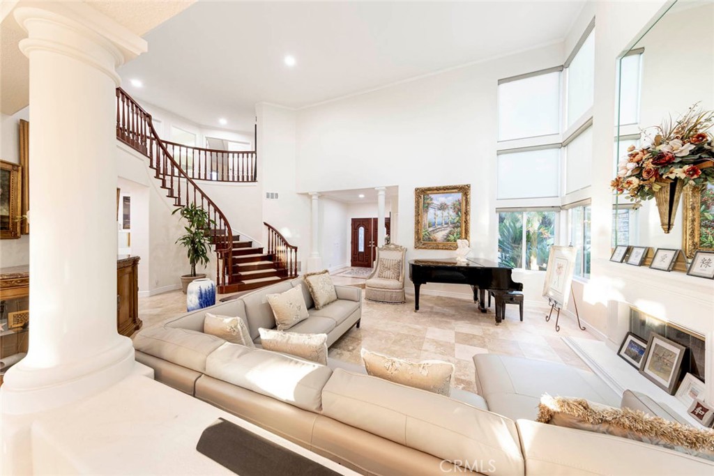 22421 Birchcrest