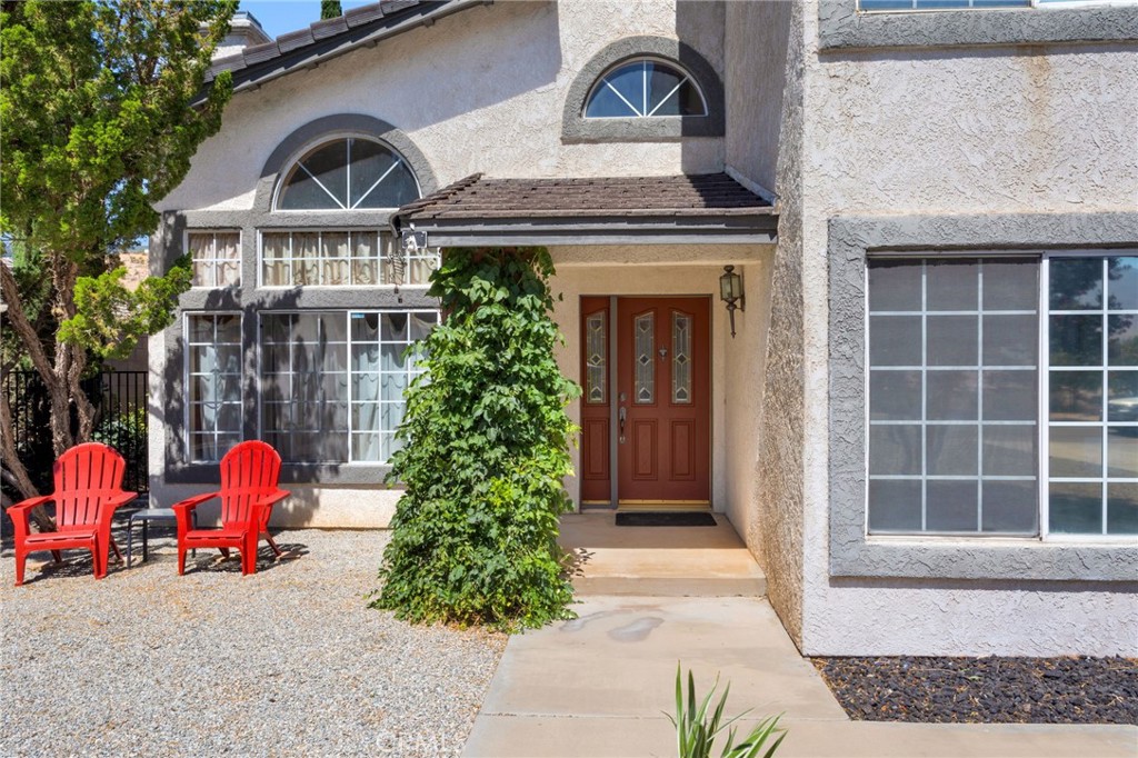 7614 Calpella Avenue